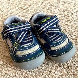 Baby boys shoes
